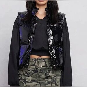 NO VACANCY High Gloss Puffer Vest